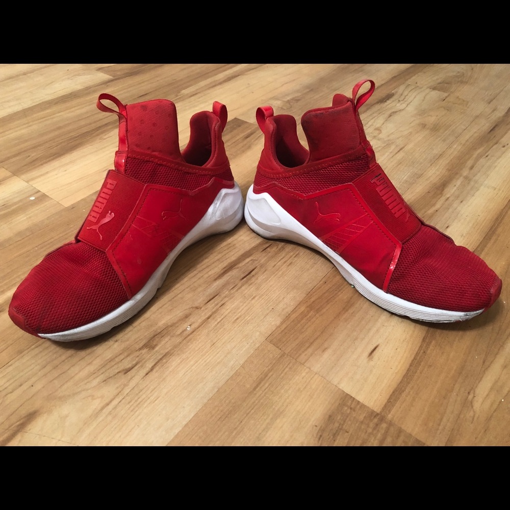 RED PUMA FIERCE